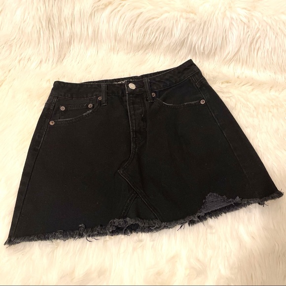 American Eagle Outfitters Dresses & Skirts - American Eagle High Rise Black Denim Mini Skirt